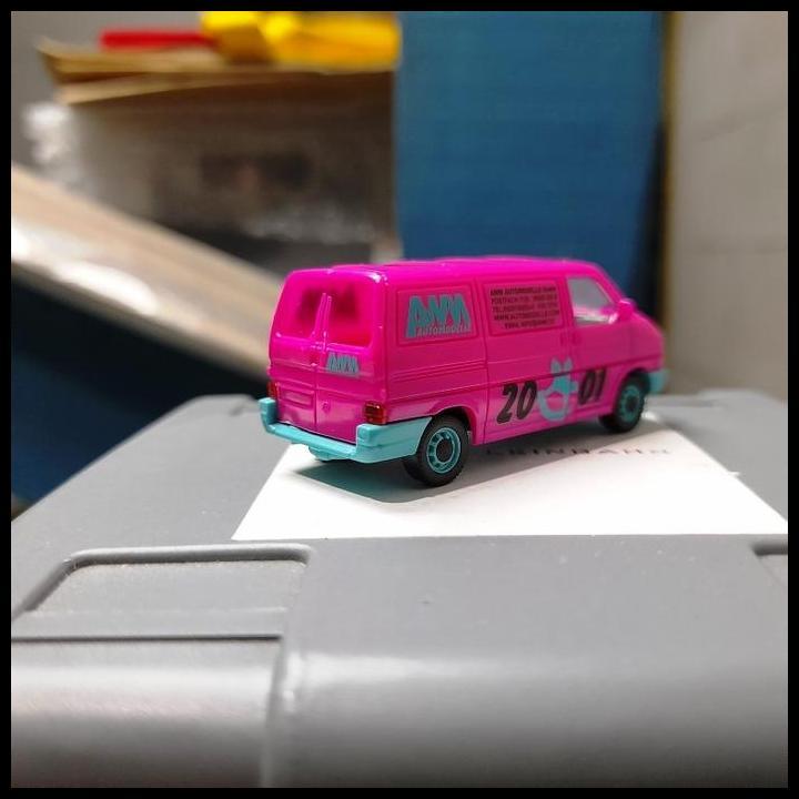 HOT DEAL AWM SKALA 1:87 - VW T4 EDISI NURNBERG TOYFAIR 2001 (NR28) 