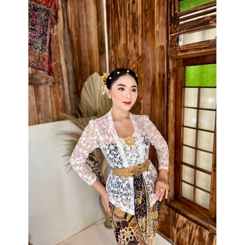 New Product Kebaya Brokat Putih Bunga-Bunga Katun M-Xl