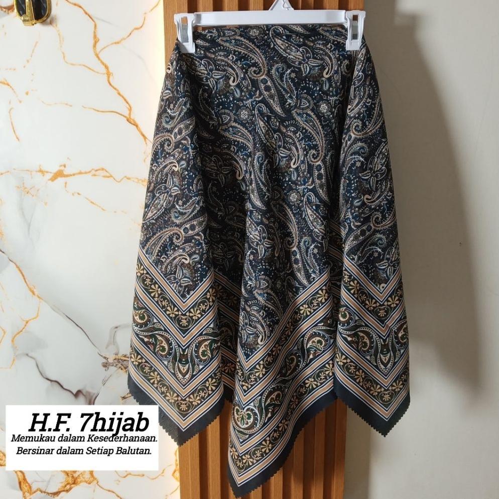 Bergaransi Hijab Segi Empat Motif Turki/Jilbab Segi Empat Motif Turki/Kerudung Segi Empat Motif Turk