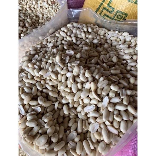 kacang kupas 1kg