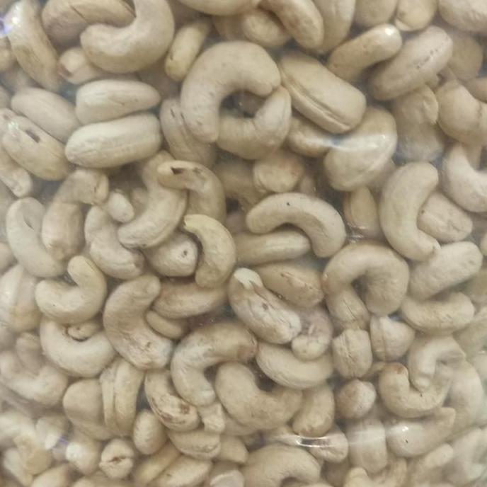 kacang mente 1kg mentah