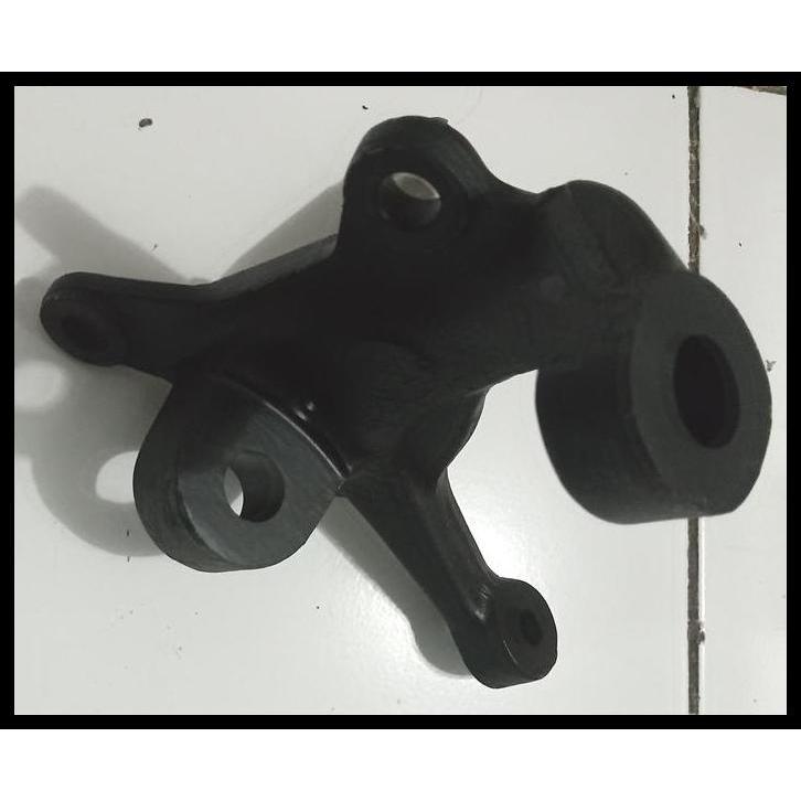 DISKON KNUCKLE AS RODA KIRI DEPAN ISUZU PANTHER KOTAK