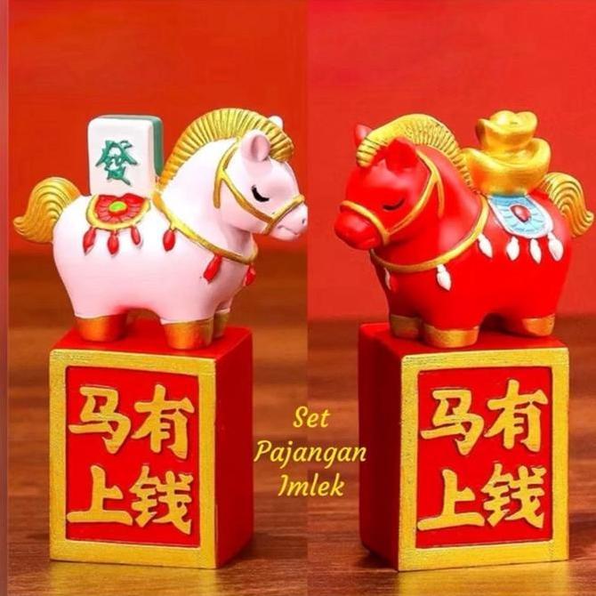 ISI SEPASANG Set Pajangan Imlek TAHUN KUDA Bahan Resin year of horse Hiasan Imlek Pajangan Imlek Dek