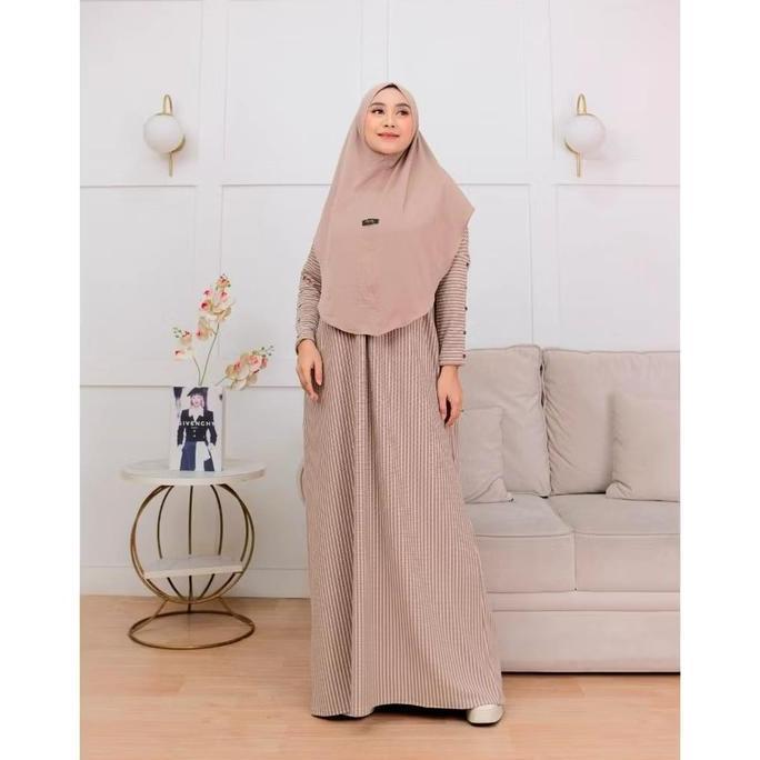 Gamis couple ibu dan anak knit salur terbaru dan terkini perempuan muslimah Baju Wanita Pasangan Leb