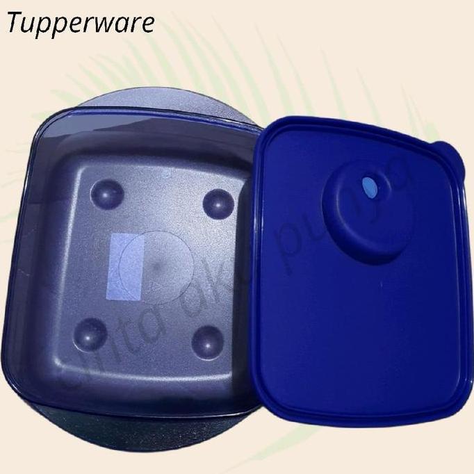 Tupperware.  Xtream mealbox set. Bekal lengkap. Wadah makan kristal 600 ml, sepasang sendok garpu da