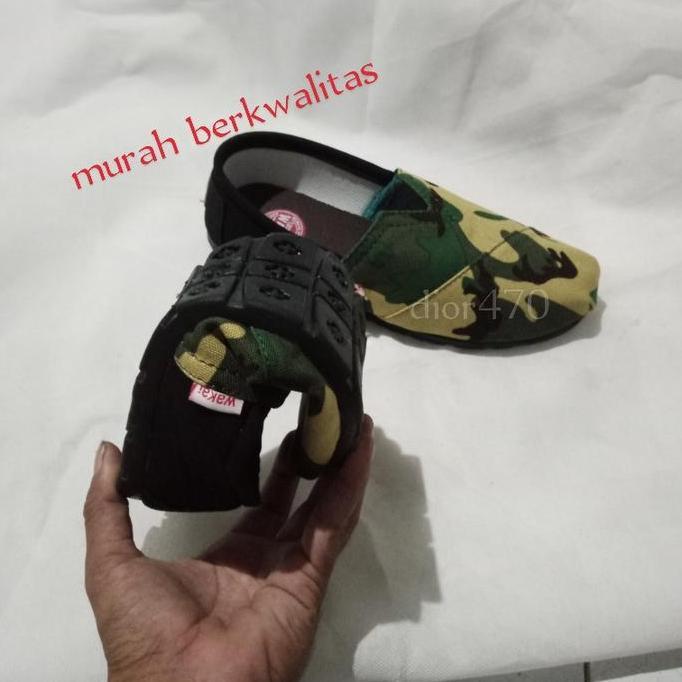 DB112 - Dior470/Black army/sepatu slip on/sepatu Wakai/Wakai pria/sepatu wanit