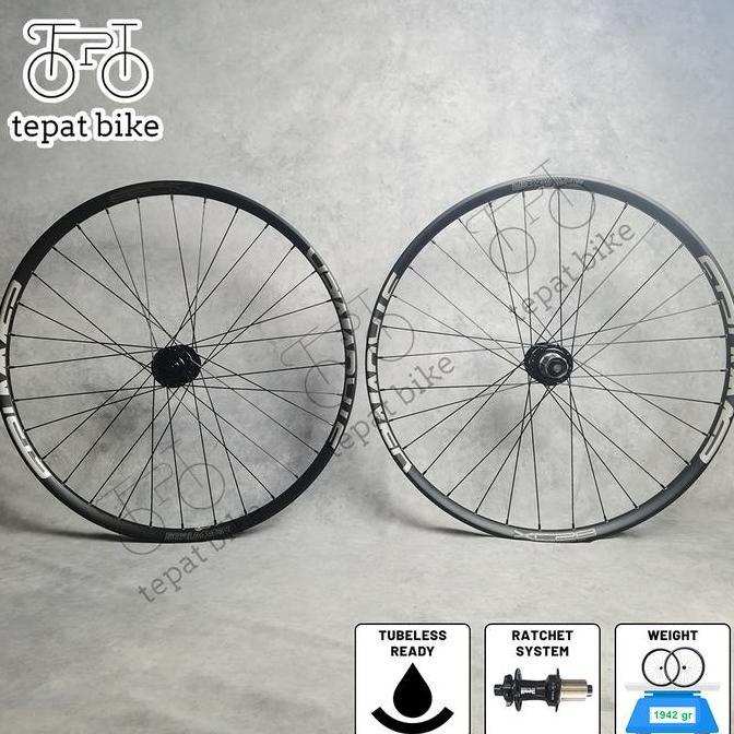 Wheelset 27.5 29 700c Strummer XC28 32H + Nautilus Rakac Ratchet 4in1 QR TA Alloy Double Wall Tubele