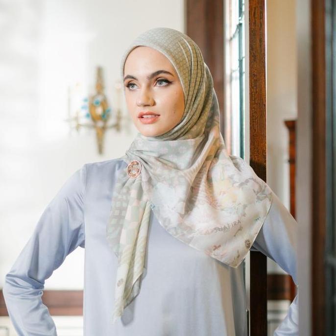 Shafira - Gwenn Printed Scarf | Hijab Kerudung Segi Empat Motif