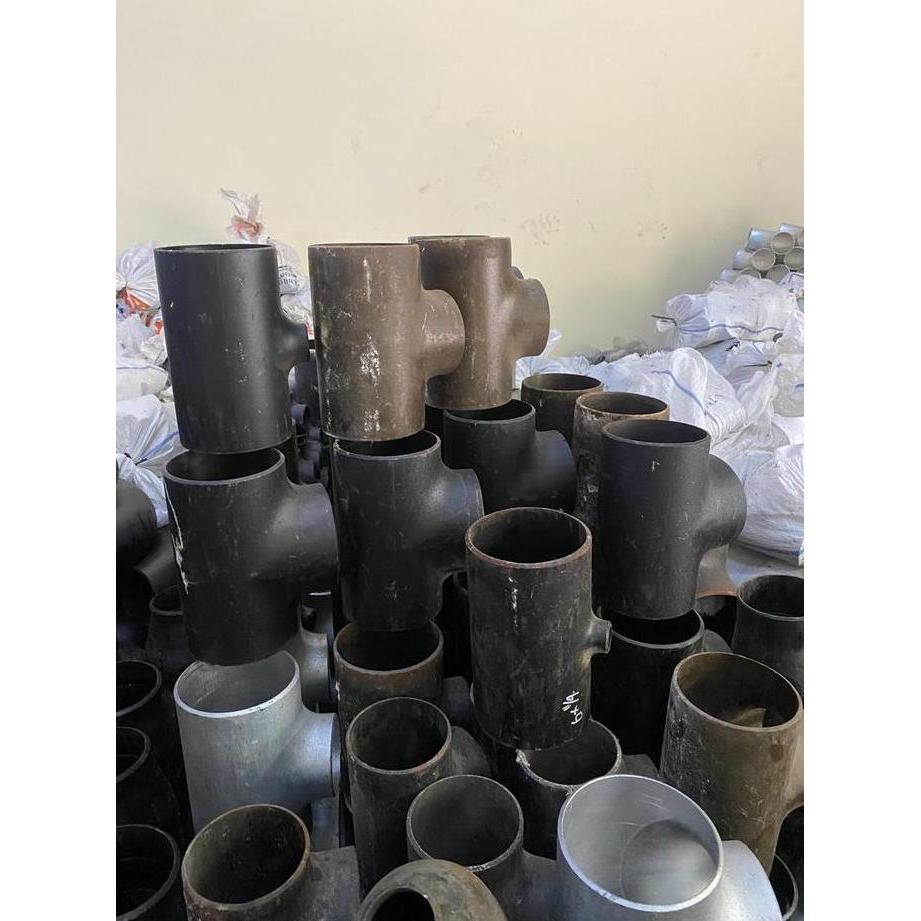 Tee reduser Las 2 1/2 x 1 1/2 / Reducer Tee SCH40 / Tee las SCH 40