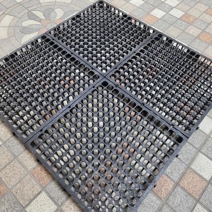 Drainase cell 33cm x 33cm drainase cell alas rumput sintetis