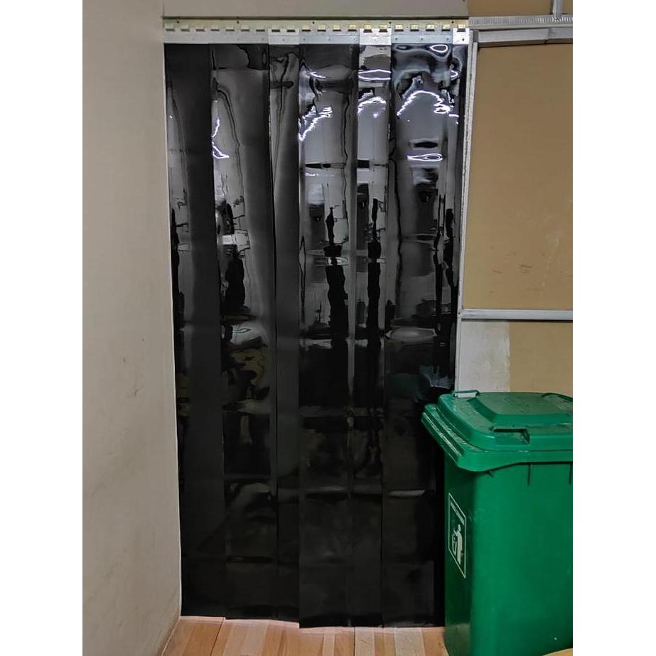 Tirai Pvc Curtain Hitam Rakit
