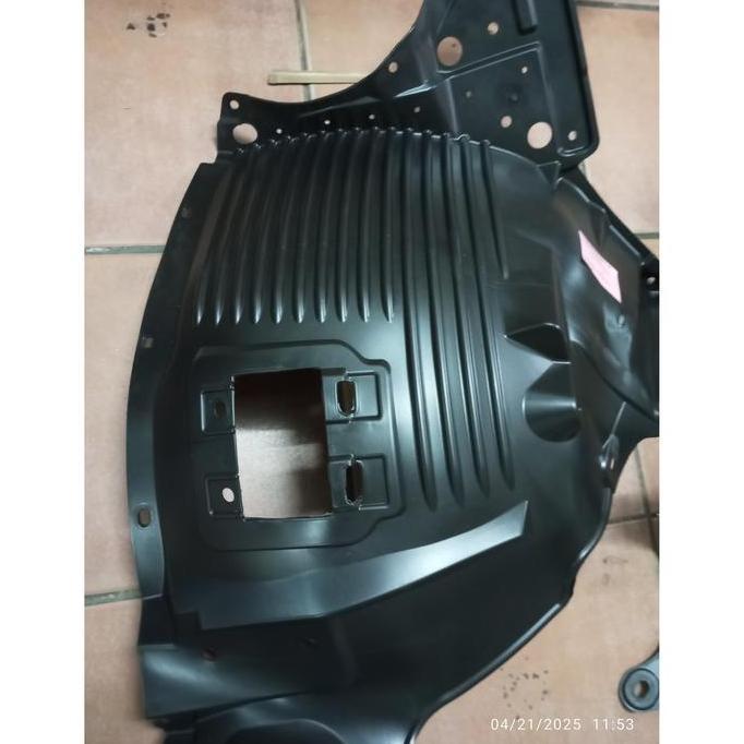 LINER INNER FENDER MB XPANDER 2018 DEPAN