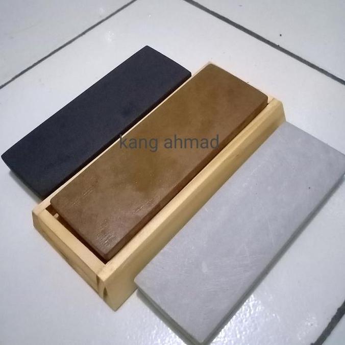 Whynot- Asahan Kang Ahmad  Batu Asah Asli Alam Bogor 1 Paket Isi 3 Batu Asah Plus Tatakan Batu Asah