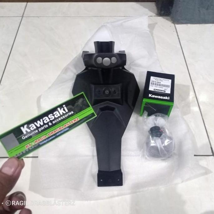 spakbor belakang Versys 650 old 2012 original