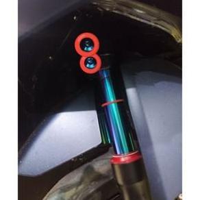 Baut Titanium Segitiga Shock Depan BEAT VARIO SCOOPY AEROX NMAX PCX Original Vietnam