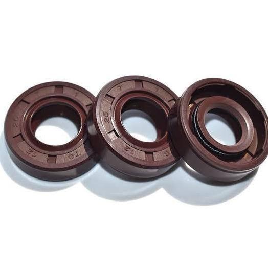 OIL SEAL TC 82*105*12 VITON / TC 82 105 12 VITON / TC 82X105X12 TC VITTON