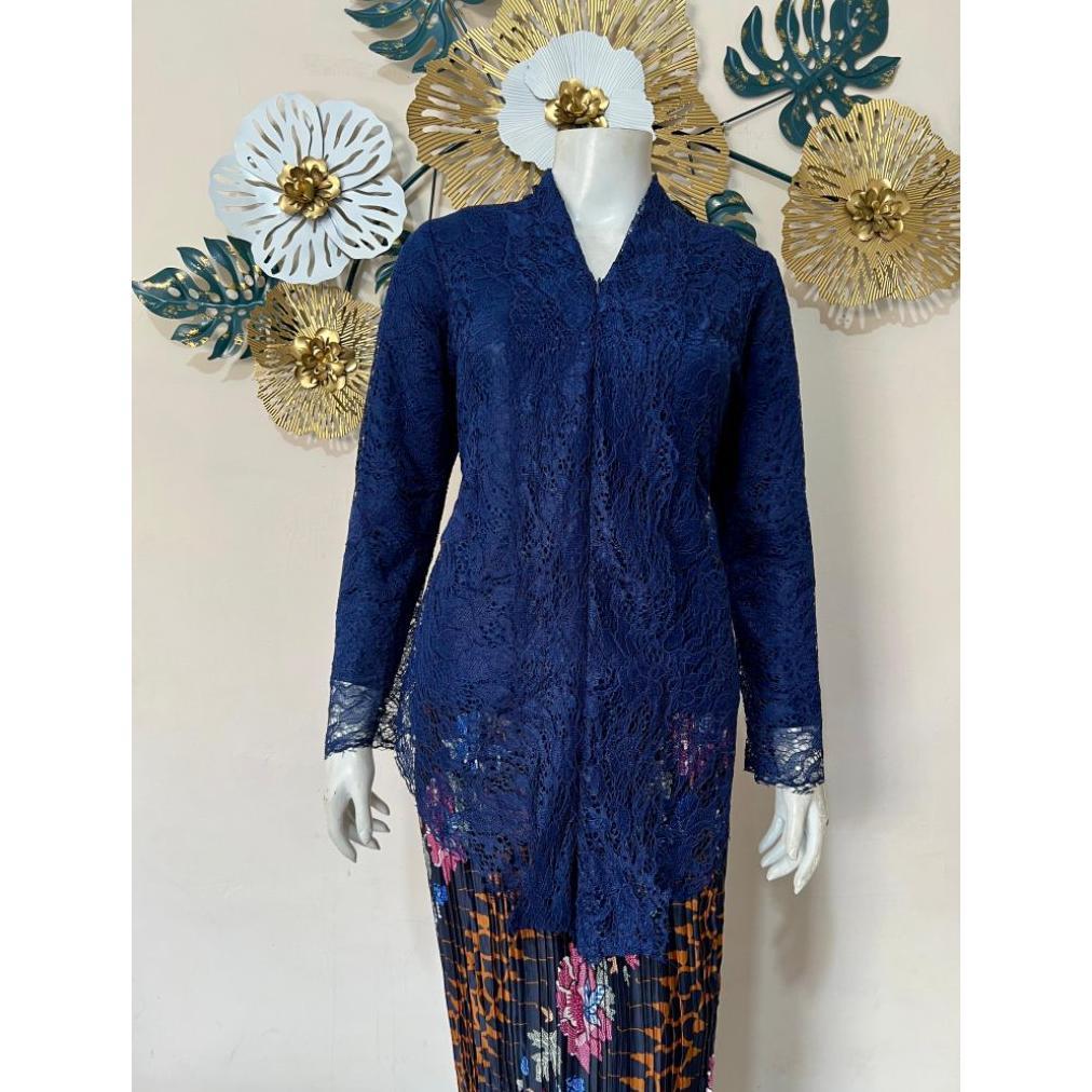 ATASAN KEBAYA BROKAT ENCIM/KEBAYA KARTINI PENDEK/KARTINI PENDEK/MODEL BARU/KEBAYA MURAH/KEBAYA SERAG