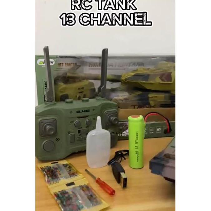Mainan Anak Rc Mobil Tank Military Nembak Asap Sound Lampu Besar Mainan Remote Control Toys Militer 