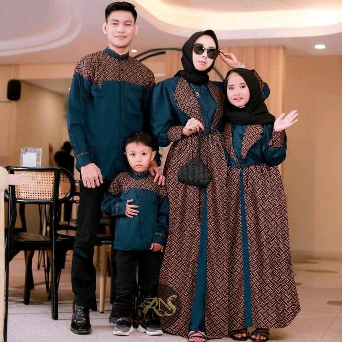 COUPLE BATIK KELUARGA EID SERIES MARINA COUPLE NAVI