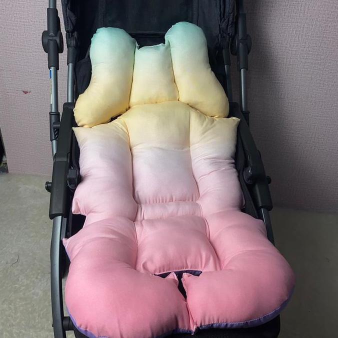 alas stroller universal carseat baby bouncer universal untuk semua jenis stroller. Produk ini sangat