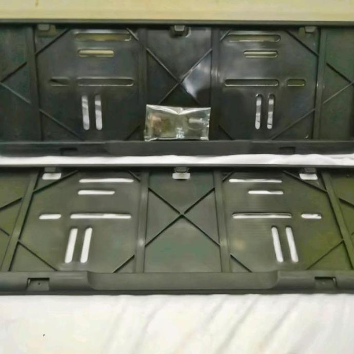 Raden_Stroom - Cover Plat Nomor Mobil Tatakan Plat Mobil Avanza Dll Include Baut Car