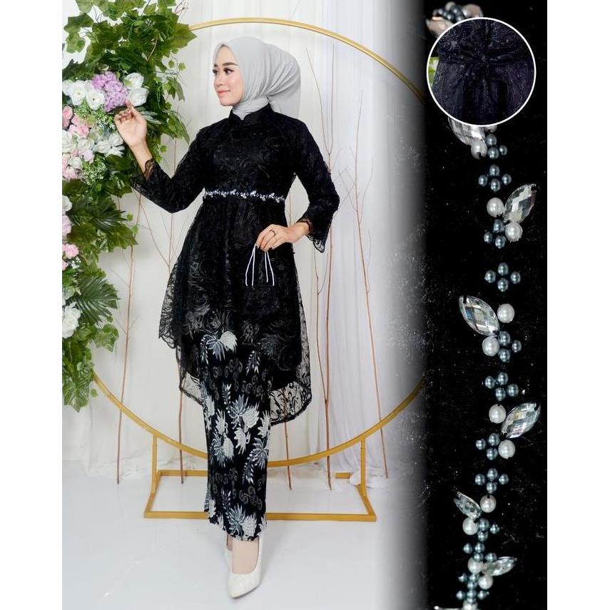 DR139 >> Setelan  Kebaya Brokat Modern 2026 Kerah Shanghai Kombinasi Bordir Tille Payet Cocok Untuk 