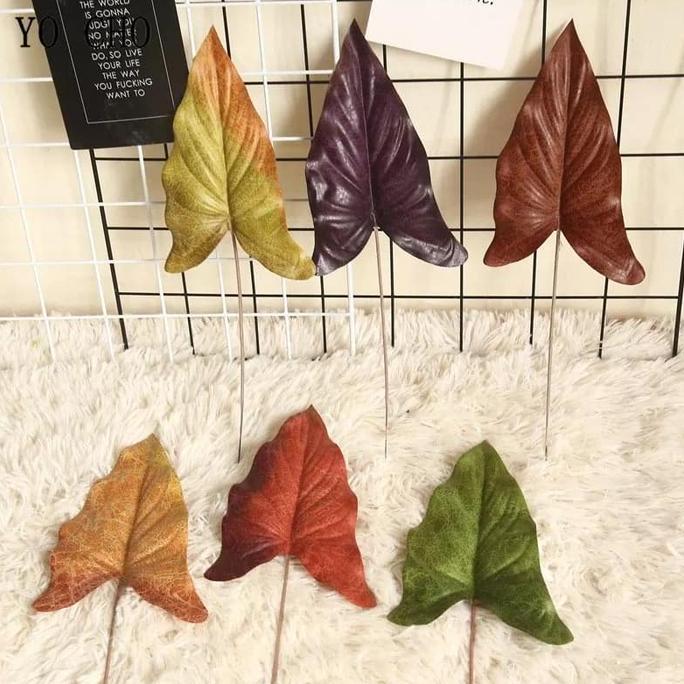 Daun Dekor Plastik Artificial Properti Foto (Daun Talas)