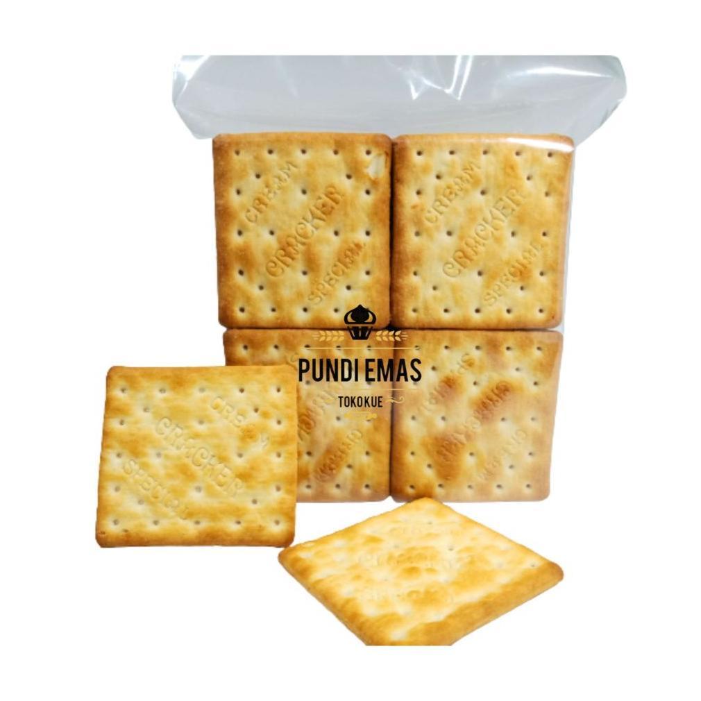 Biskuit Gabin Tawar Cream Creakers Khong Guan 250 Gram