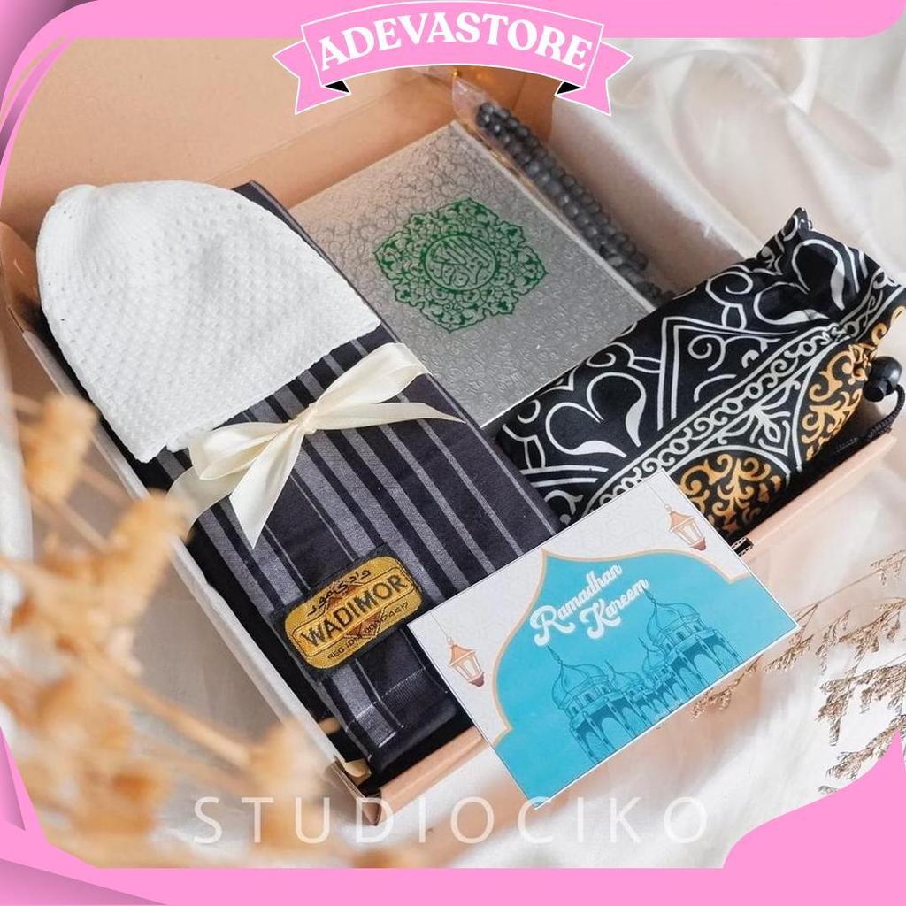 Hampers Cowok / Kado Ulang Tahun Cowok Wisuda Anniversary / Gift Box Cowok / Hampers Lebaran S Ori