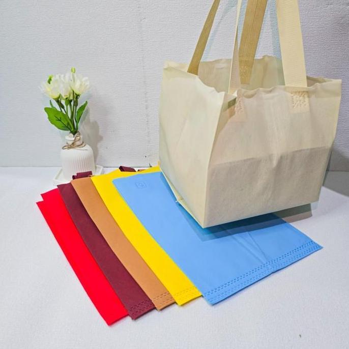 Tas Goodiebag Box nasi 20x20