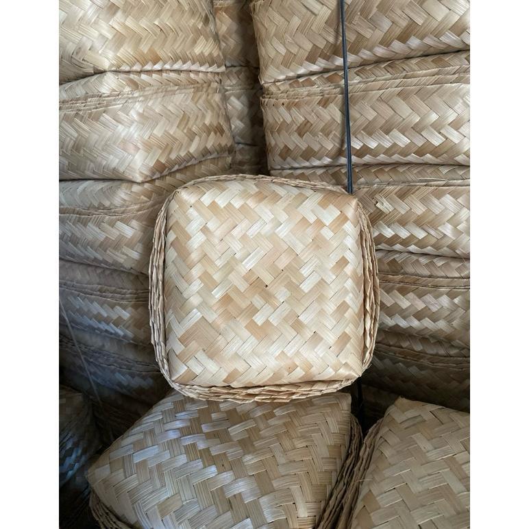 Sepasang Besek Bambu 20X20 Sepasang Grosir Besek Box Nasi Dan Kotak Hampers