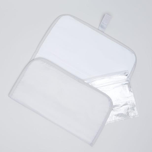 TERBARU Giggles Diaper Bag Travel-Friendly Dengan Logo Logam