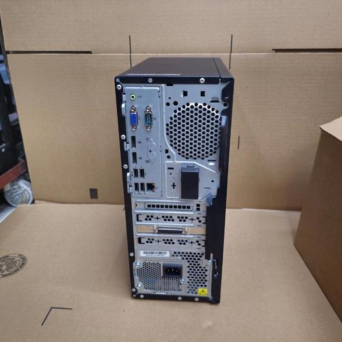 PC LENOVO M920S CORE I7 9700  RAM 32  GB SSD  512GB MANTAP