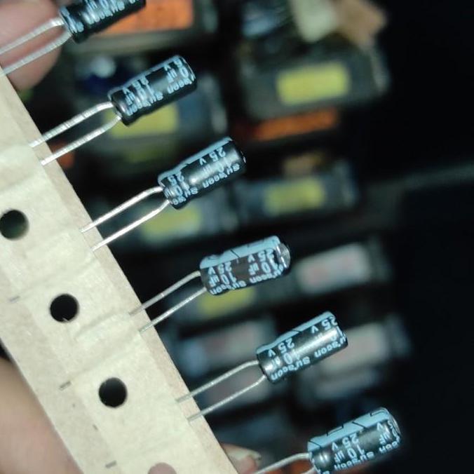 500Pcs 10Uf 25V 10 Uf 25 V Isi 500Pcs Elko Elco Kapasitor Terbatas