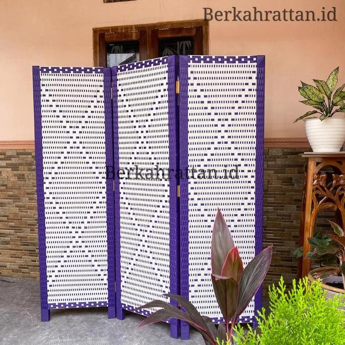 Partisi Sketsel Penyekat Ruangan Lipat portable Rotan Sintetis