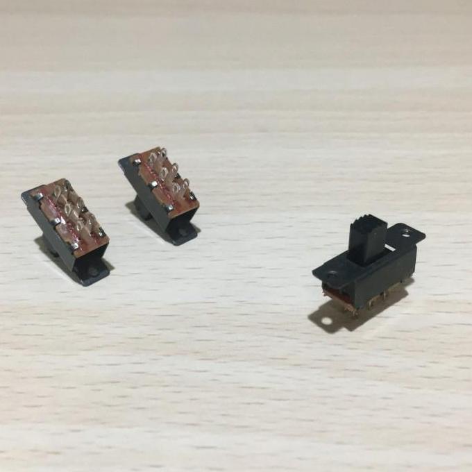 Diskon (1) SWITCH SLIDE SAKLAR GESER ON OFF DPDT 2x3 6 PIN 0.5A 50V KECIL iwame3 Diminati Banget