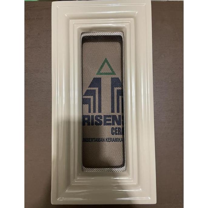 Roster / Loster Keramik Trisensa / Lubang Angin 20x40 cm Motif Kasa