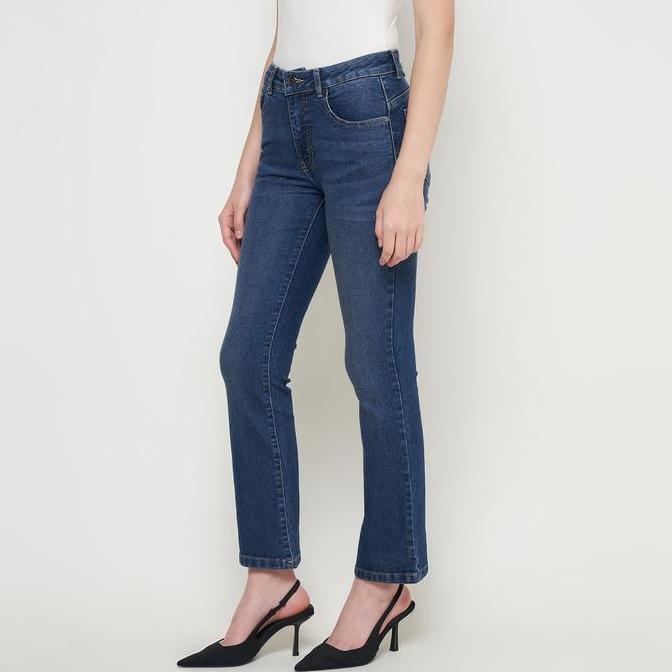 DUST Celana Mid Rise Bootcut Jeans Niara Medium Dark Blue (D. 31318) (TERBAIK) (TERBARU) (TERMURAH)