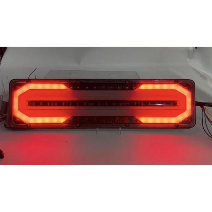 SEPASANG Stop Lamp Truk 12-24 Volt Senja Nyala Rgb Rem Kedip Model Kotak 366