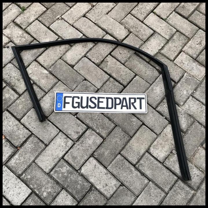 DISKON ORIGINAL BMW E39 KARET WINDOW CHANNEL KACA POWER WINDOW 