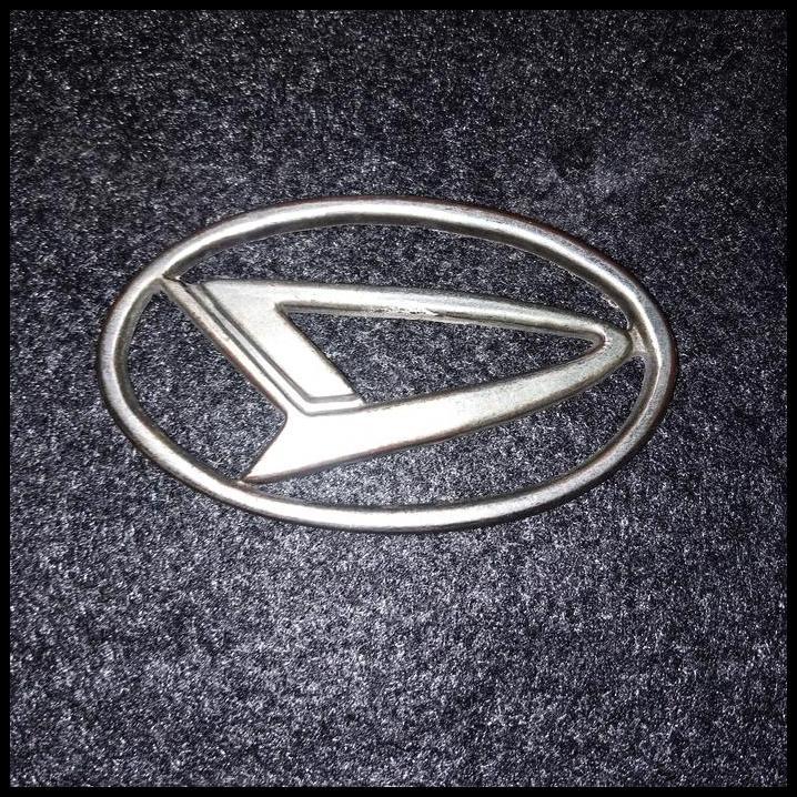 GRATIS ONGKIR EMBLEM DAIHATSU LOGO DAIHATSU  PINZU BAGASI DAIHATSU SIRION 