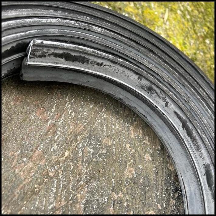 HOT DEAL RUN FRONT/REAR DOOR GLASS KARET CHANNEL KACA PINTU DEPAN/BELAKANG TOYOTA COROLLA KE20 KE30 