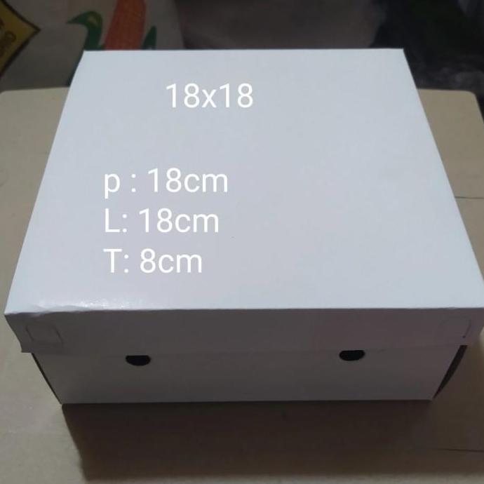 Dus Besek UK 18x18 Putih Polos