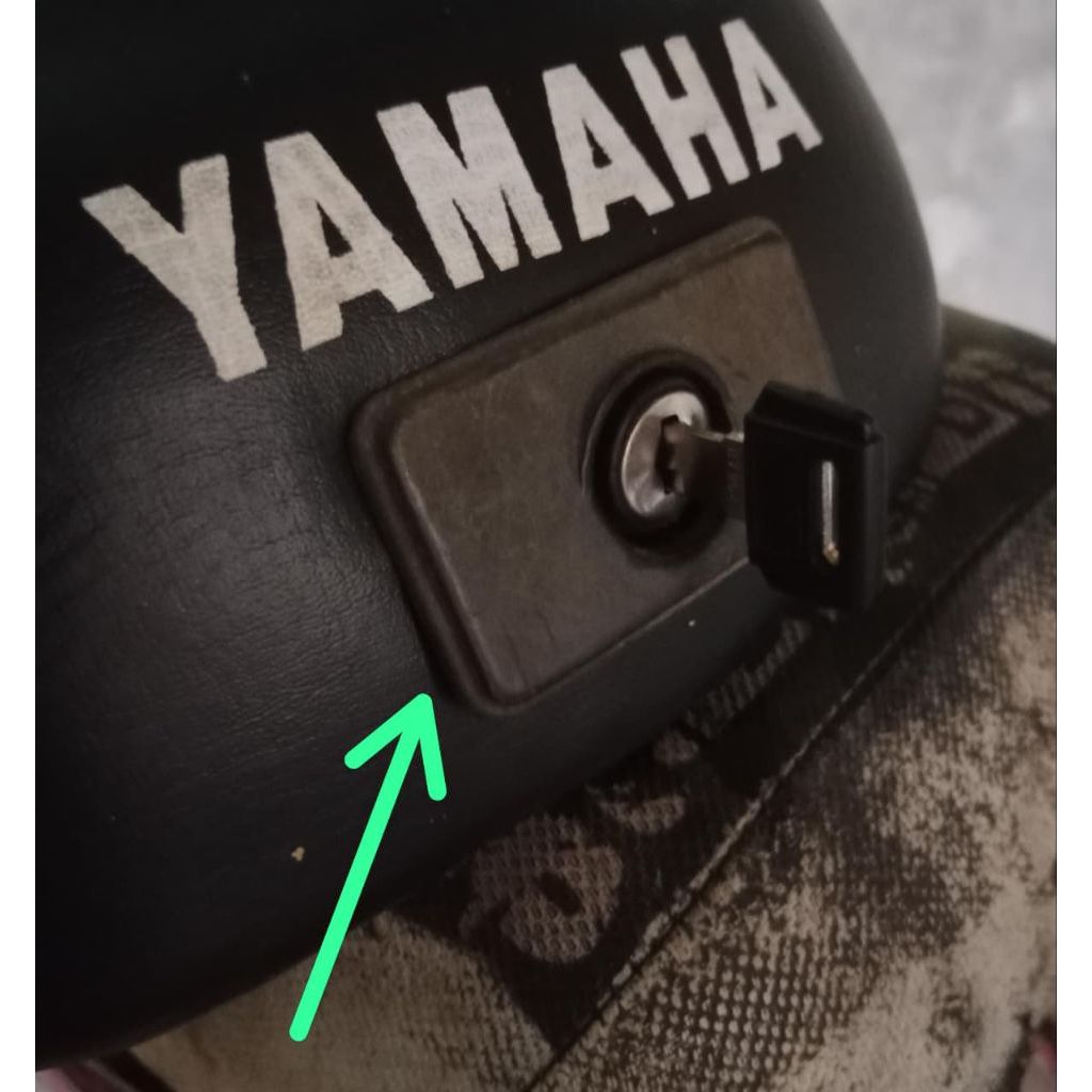 cover kunci jok Yamaha v80 superdeluxe excellent