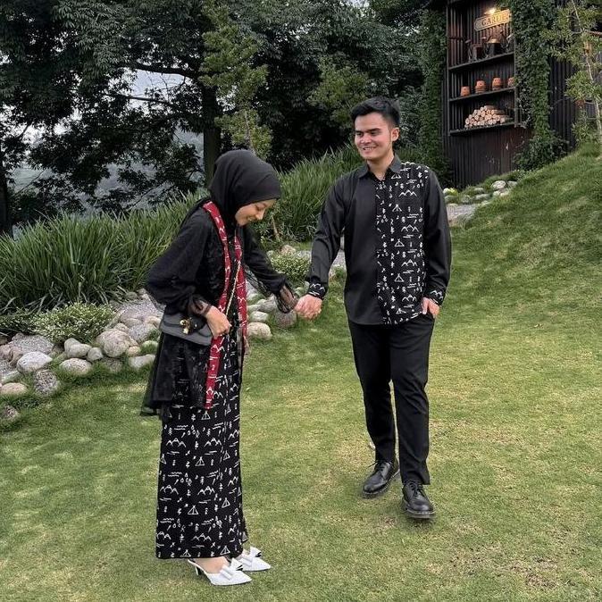 Sale Terlaris Debatik - Setelan Kebaya Batik Couple Brukat Batik Elegan Outfit Kondangan Lamaran Baj