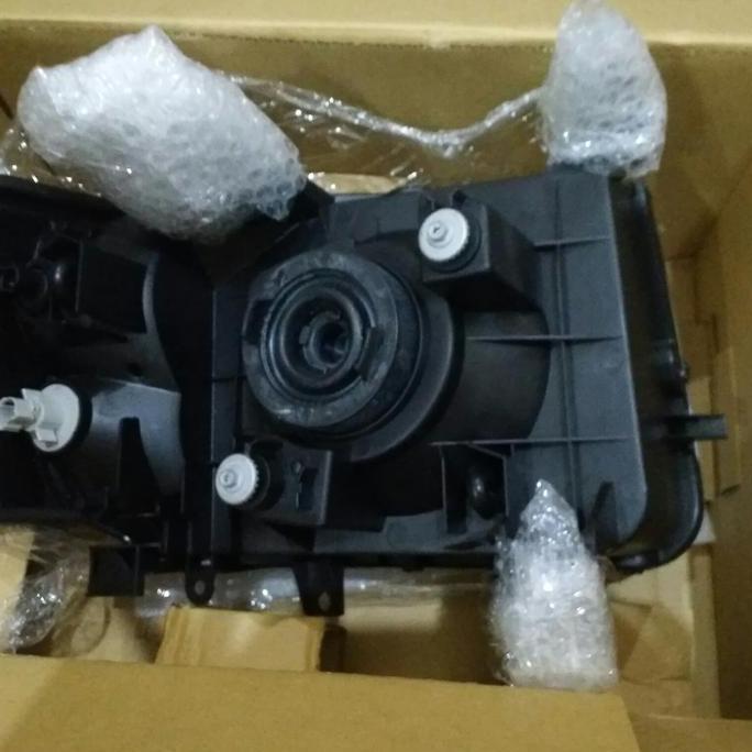 SUPER HEMAT - FORD RANGER 2006 2007 2008 HEADLAMP LAMPU BESAR