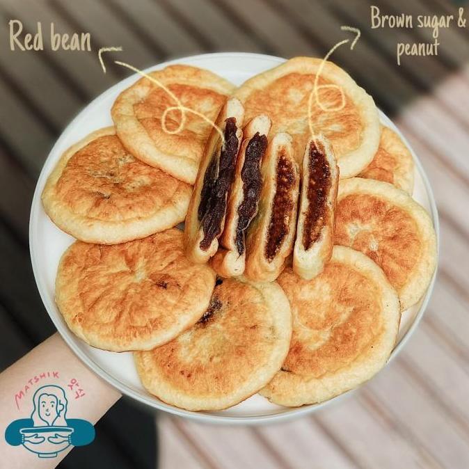 Hotteok brown sugar peanut 3pcs (korean pancake)