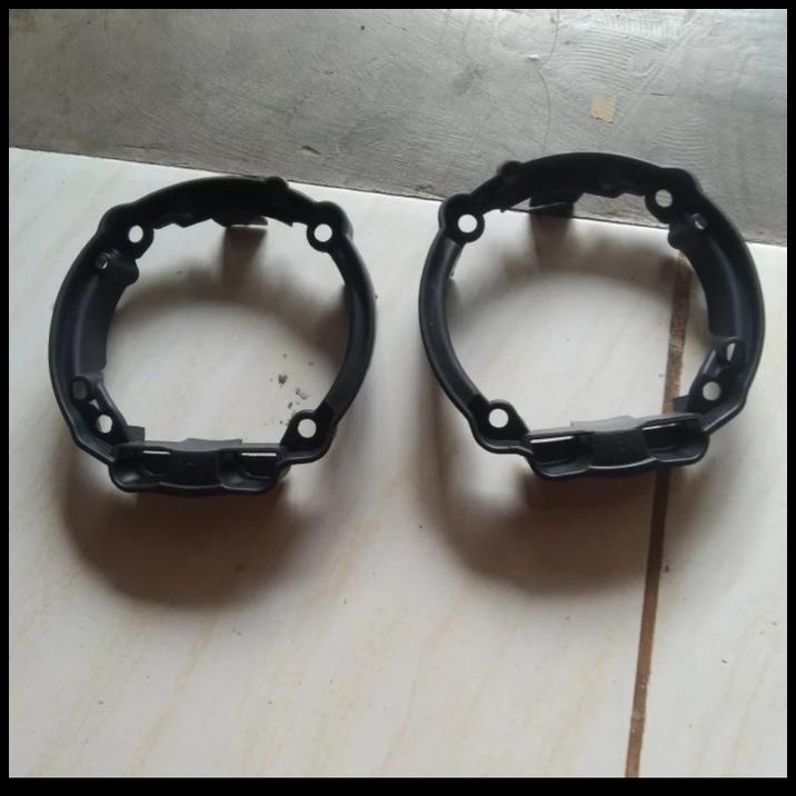 TERLARIS BRACKET FOGLAMP LAMPU KABUT MOBIL AVANZA / XENIA LAMA VVT-I  2 PCS 