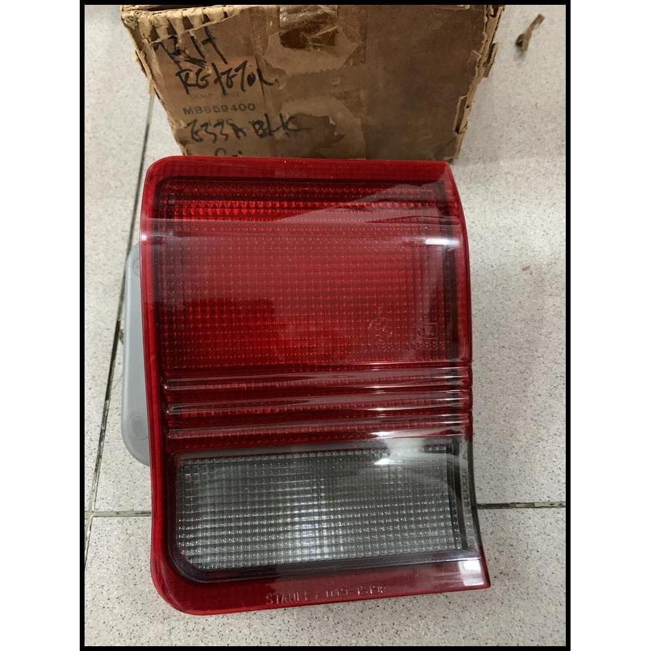 TERBARU LAMPU REFLEKTOR BAGASI MITSUBISHI ETERNA 1990-1991