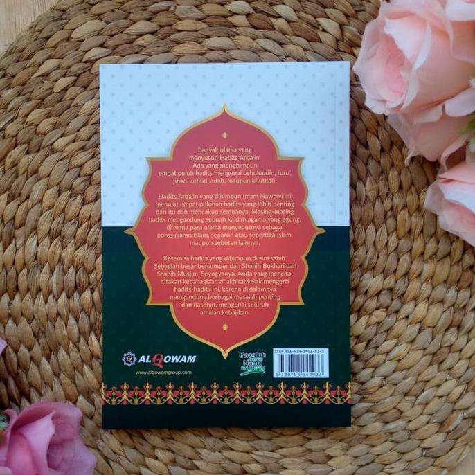 Buku Syarah Hadits Arbain An-Nawawi Menyelami Keagungan Islam